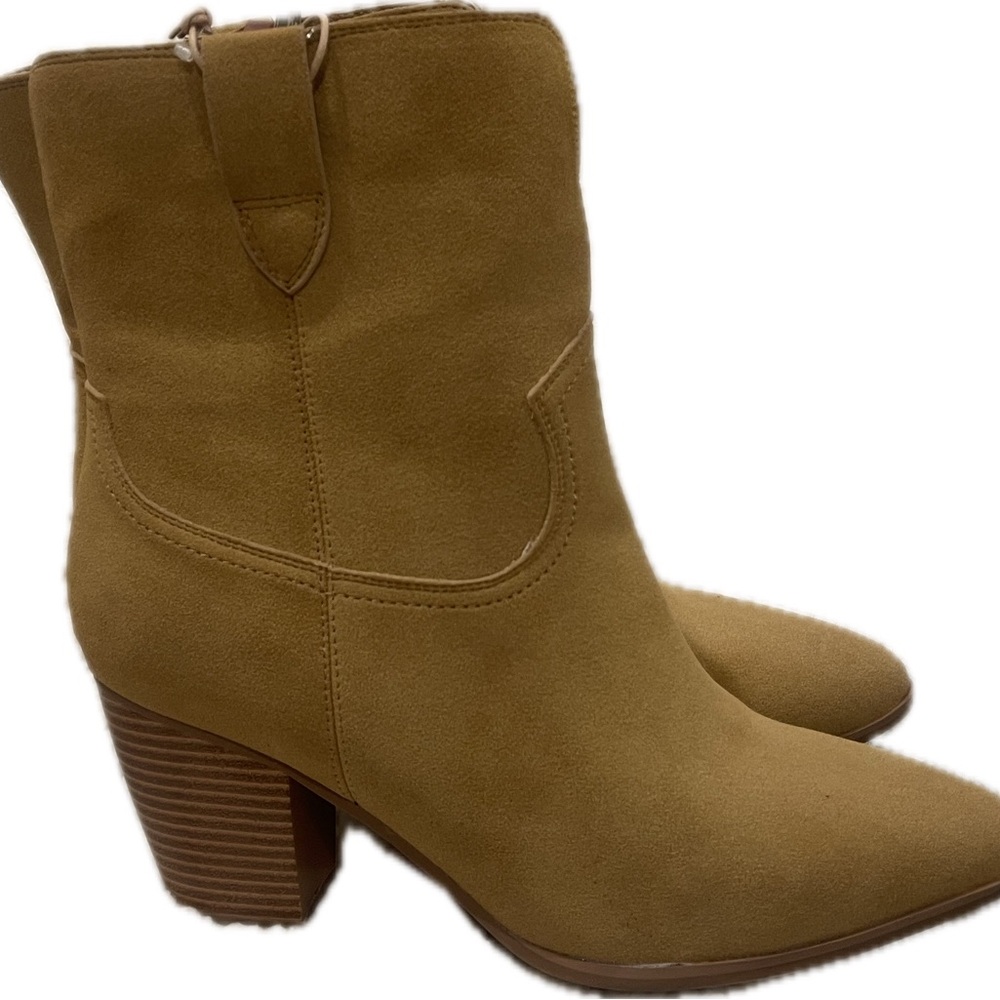 MIA Tan Heeled Boots - Picture 4 of 6